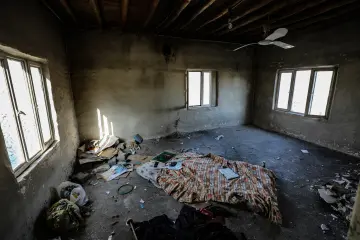 Batman'da bulunan 12 bin yıllık antik kent Hasankeyf Sular Altında Bırakılıyor, Ilısu Barajı'nın su tutmasıyla 2026 yılının sonlarında ayında büyük ölçüde sular altında kalmıştır.