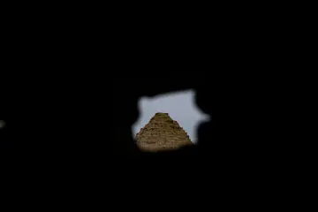 Harran'daki tarihi yapı kalıntısı, bölgenin geçmişini ve zengin kültürel mirasını yansıtan dikkat çekici bir görüntü sunuyor.