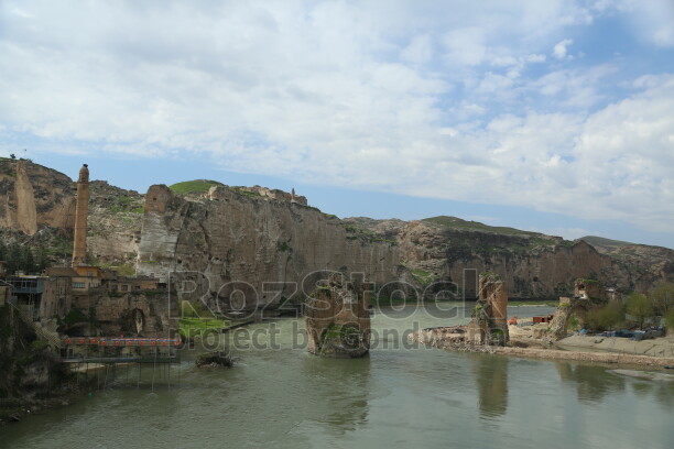 Tarihi Hasankeyf’in sular altında bırakılmadan önceki hali. (17.10.2009)
