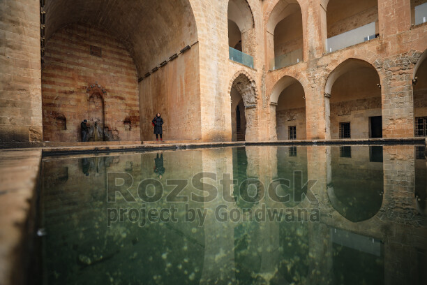 Tarihi Mardin Kasımiye Medresesi Avlusu